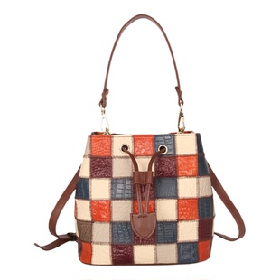 格纹拼色水桶包女包头层牛皮大容量单肩斜挎手提包高级感小众设计