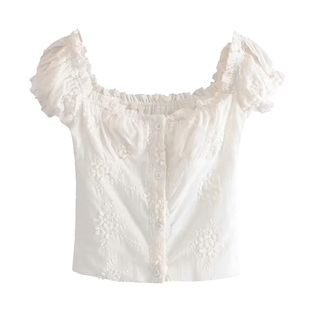 BERAN 复古U领木耳边立体绣花修身收腰泡泡袖白色短袖衬衫上衣女