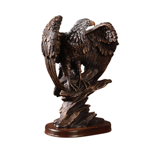 创意雄鹰老鹰摆件轻奢高档酒柜家居书房桌面办公室客厅玄关装饰品