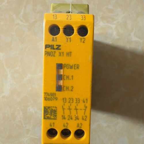 溢价-PiLZ安全继电器，型号PNOZ X1 HT，货号77490
