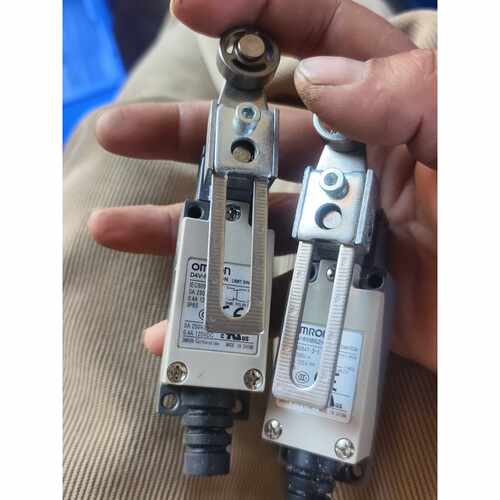 欧姆龙D4V8108SZN2个