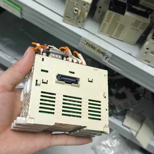 议价FX3U-4AD-ADP模拟量输入模块，件，适用
