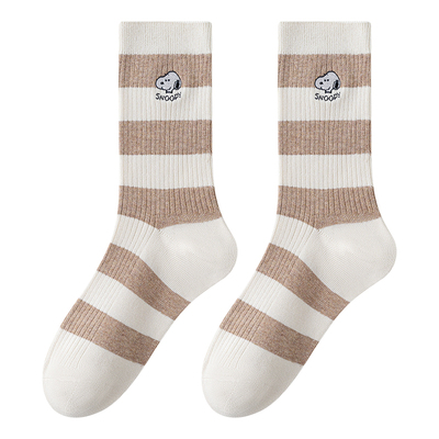 卡拉美拉史努比联名中筒袜