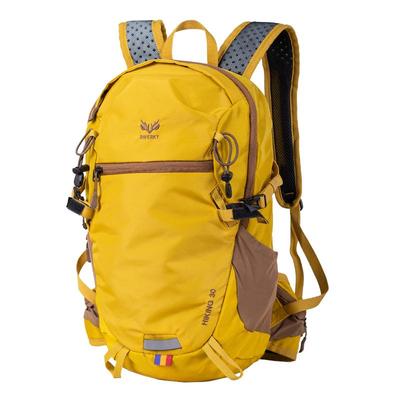 户外徒步登山包女轻便防水双肩包