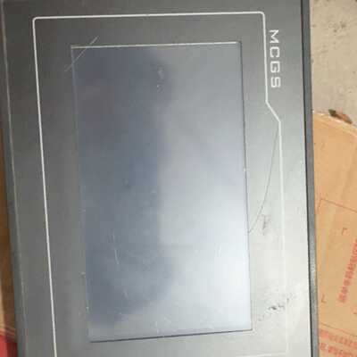 溢价-昆仑通态触摸屏，型号TPC7062TX(KX)，带USB、网