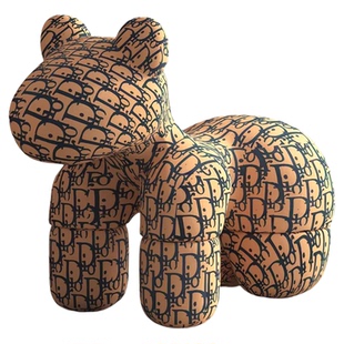 网红小马椅子坐骑玩偶客厅凳子落地动物形凳矮凳座椅滑轮溜溜矮凳