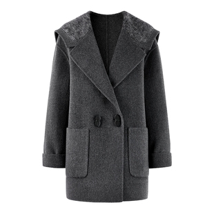 秋水伊人时尚毛感拼接海军领毛呢外套2025年冬季新款经典宽松大衣