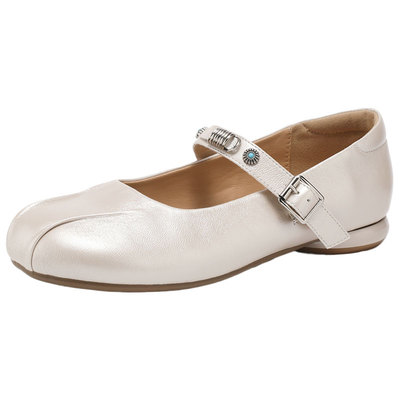 达芙妮轻奢香槟色低跟鞋