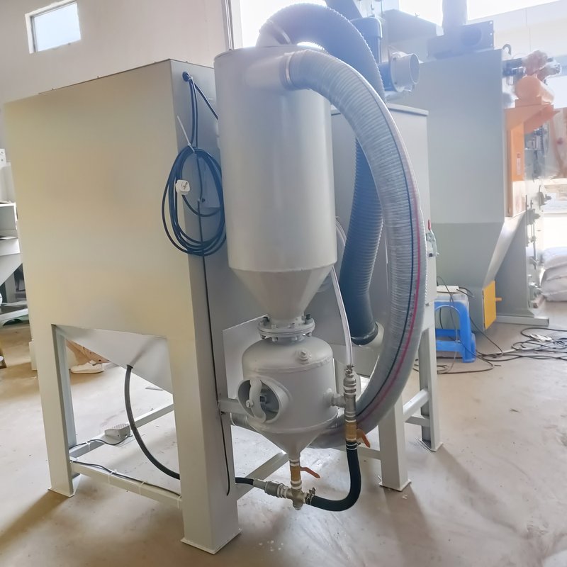 深圳厂家BH9060加压式手动喷砂机双工位加压喷砂机铸造件模具清理