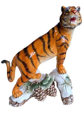 老虎摆件客厅陶瓷装饰品虎年