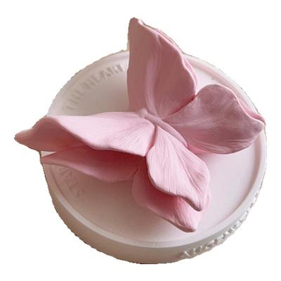 车载香薰女生高雅汽车摆件香水