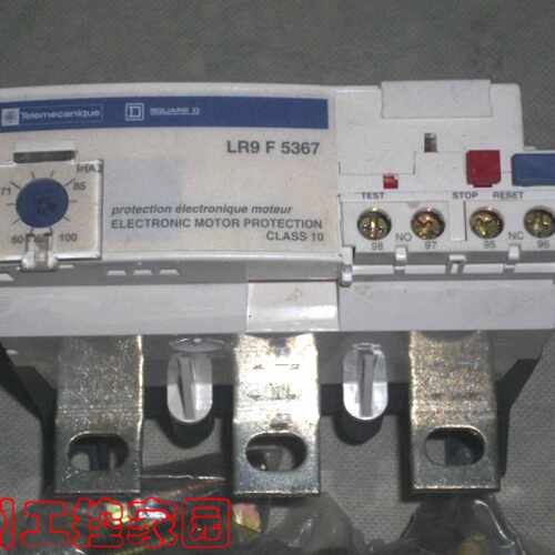 议价LR9 F5367 正品无包装 施耐德热过载继电器  60-100A