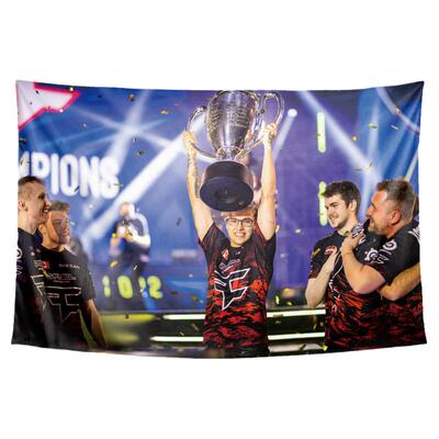 挂布CSGO选手Twistzz总监FAZE