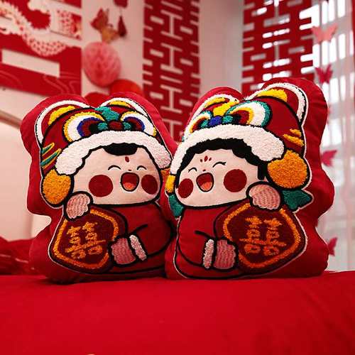 压床娃娃一对结婚新款高档红色喜字抱枕新婚婚庆公仔喜娃金童玉女