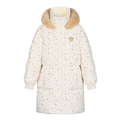 BETWEENAND 原创满印连帽中长款羽绒服女冬季保暖新国标90白鸭绒