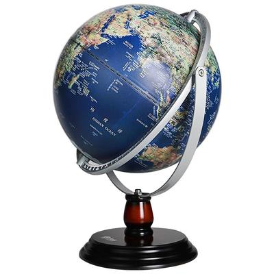 匠心制造地球仪用手触摸山脉