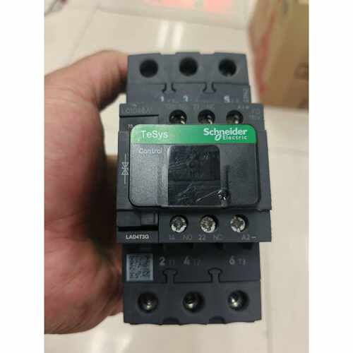 议价施耐德接触器LC1D40AFD有一个，线圈电压DC110V,