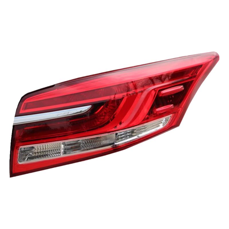 新威驰后尾灯半总成倒车灯转向灯