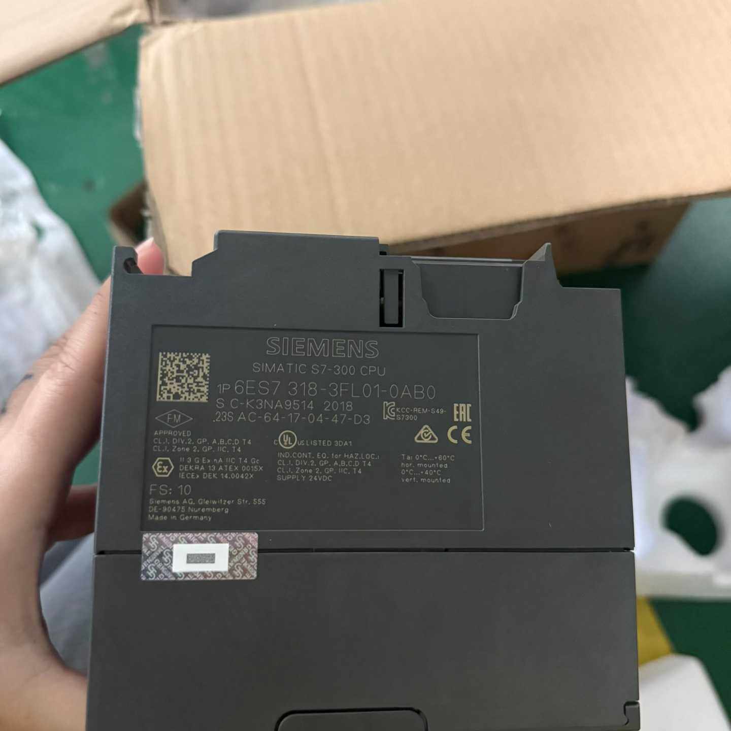 6ES73183FL010AB0西门子S7300CP