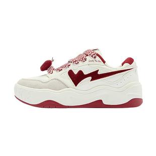 乔丹女款板鞋情侣新款本命年红色复古爱心女运动厚底面包鞋休闲鞋