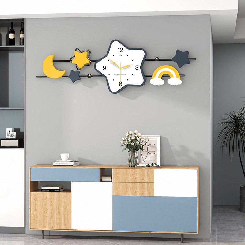 现代轻奢艺术挂钟简约时尚家用装饰时钟挂墙超大钟表客厅石英钟