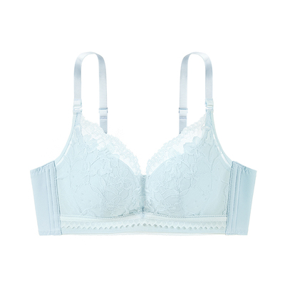 都市丽人小胸聚拢显大洞洞杯文胸