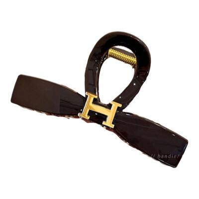 秋冬氛围感单品质感超棒字母抓夹