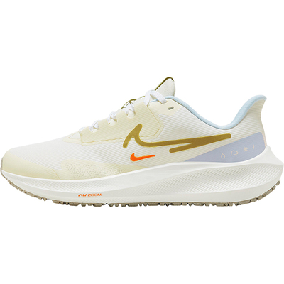 耐克女子舒适运动跑步鞋