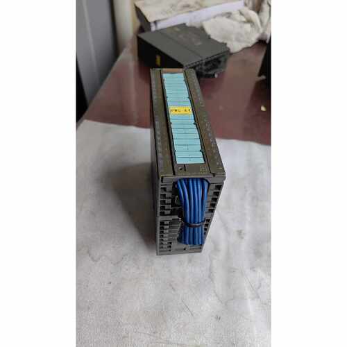 议价西门子模块6ES7321-1BL00-0AA0一个，实物拍摄