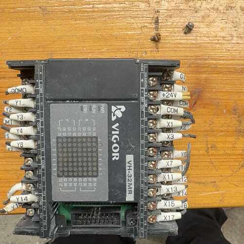 VIGOR丰炜PLC VH-32MR，16DI16DO，D