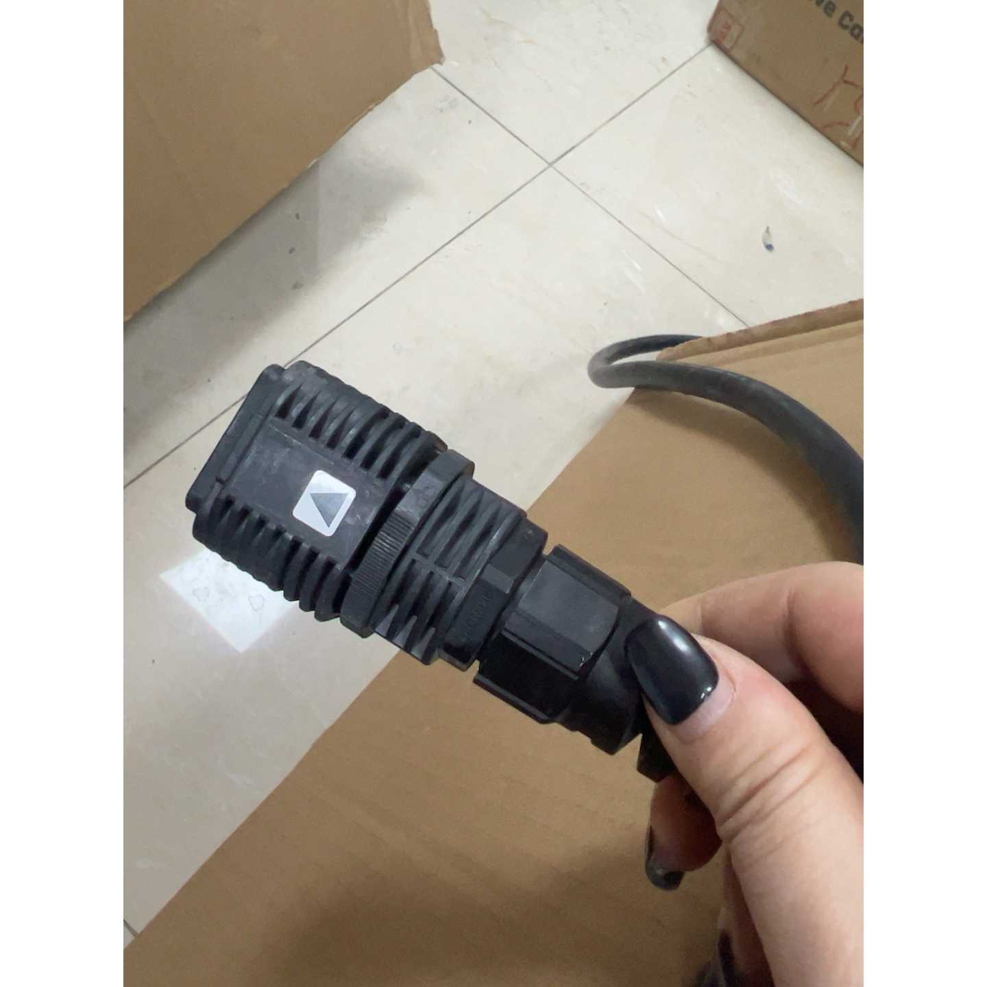 议价工业设备原装连接线,带D-Sub公母头,线材型号118427