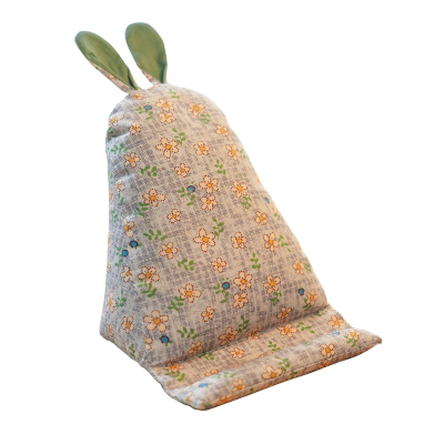 阳春小镇兔子手机支架车载桌面落地通用便携懒人可爱高端女生新款