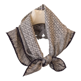 灰色真丝羊毛小方巾围巾羊绒丝巾高级感女2025新款秋冬季薄款护颈