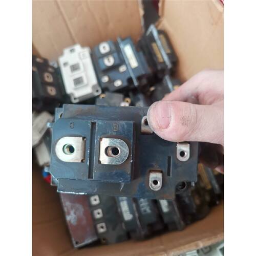 议价1MBI400NA-120 IGBT400A1200V 3100W 高功率开关拆机漂亮