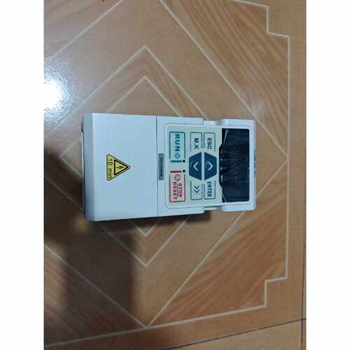 询0.75kw正弦变频器A902T4R8B功率0.75kw