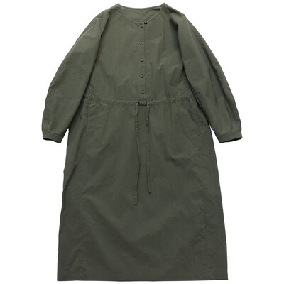 疗愈通勤系收腰长款连衣裙