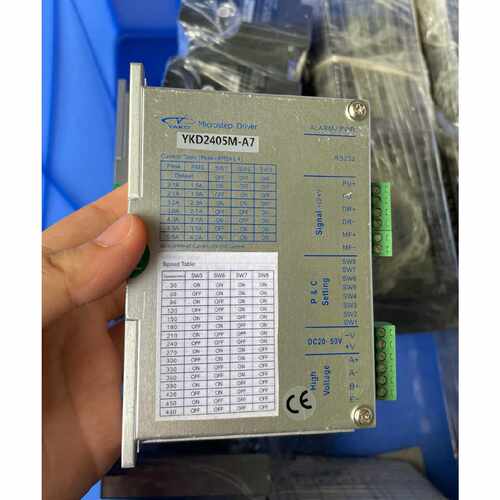 溢价-研控步进驱动器YKD2405M  成色好 接近全