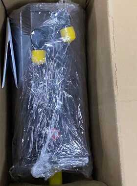 议价施耐德伺服马达 SH31403P11A2000 包测试