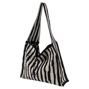 ELLE女包新款包包条纹通勤托特包女大容量百搭休闲超火好看单肩包