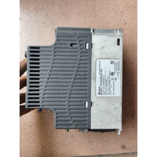 议价台达变频器VFD022E43A-BA 2.2KW