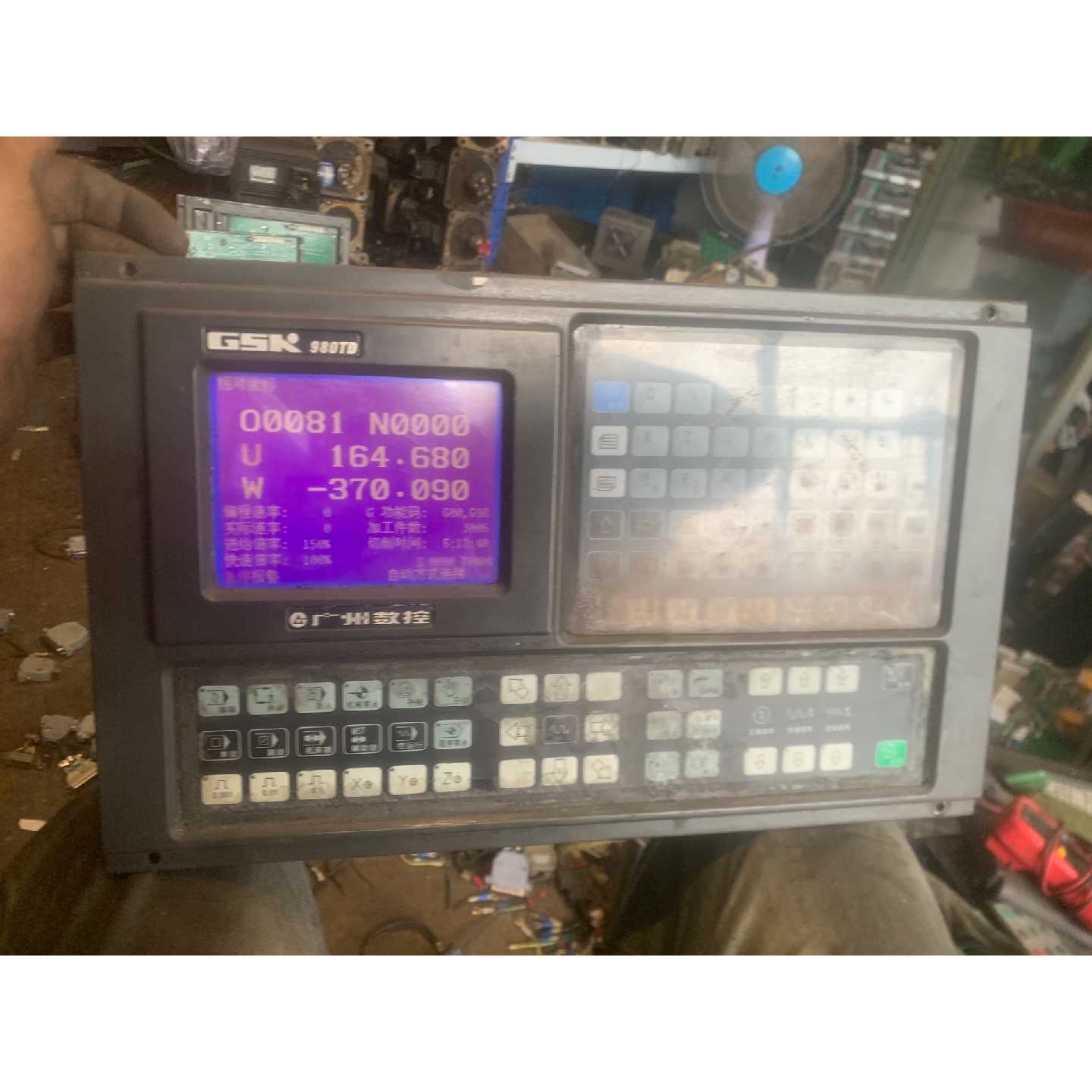 广数980TD系统。功能正常,包好,邮。