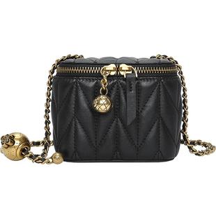 金利来女包2025新款时尚斜挎包小众设计感小巧口红包包新潮小包包