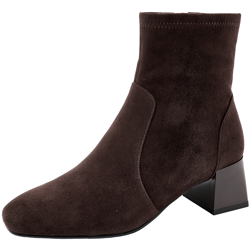 康莉羊皮粗跟短靴女2025冬季新款棕色靴子美拉德气质通勤时装靴