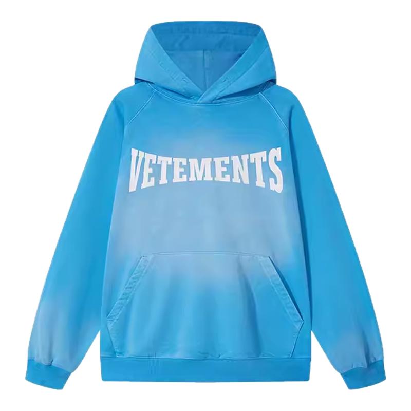 VETEMENTS甜美风连帽卫衣