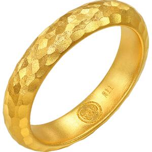 周生生古法黄金东方古祖锤纹足金素圈情侣戒指94176R计价