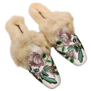 新中式国风刺绣包头半拖鞋女2025年新款复古方头兔毛穆勒毛毛鞋