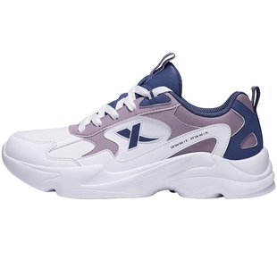 特步女鞋休闲鞋子女款冬季皮面防水运动鞋女士轻便软底学生老爹鞋