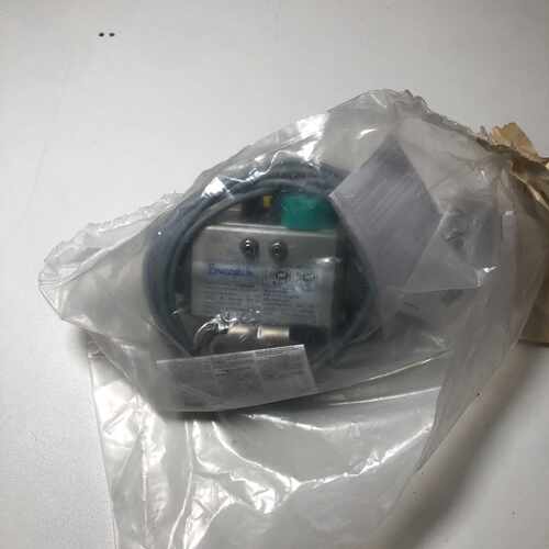 咨询后拍全新世伟洛克Swagelok电磁阀，型号1754H331，原