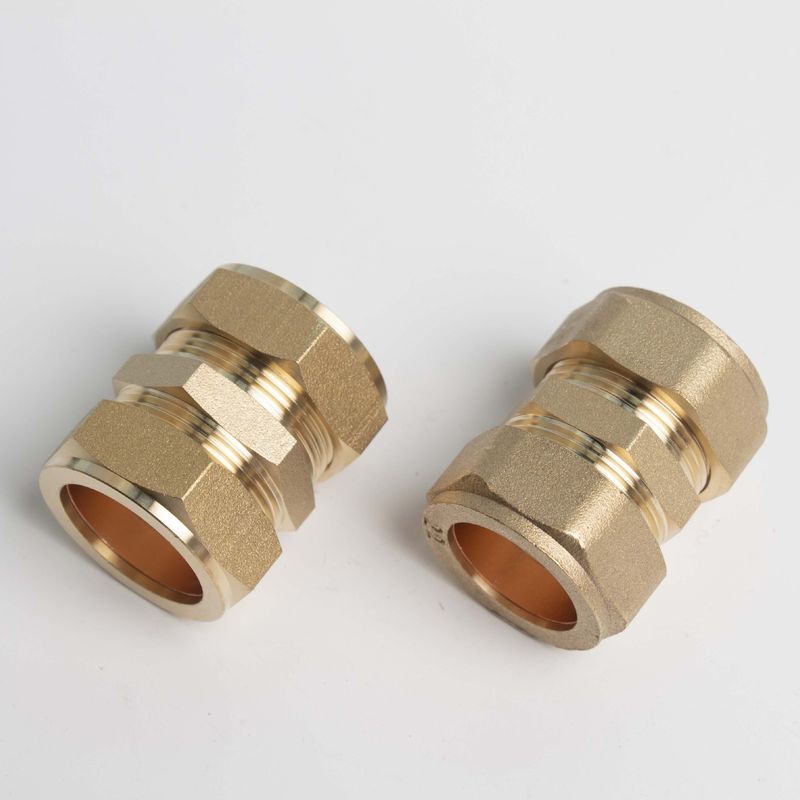 22mm铜管快速接头平板太阳能双联卡双紫铜管配件卡套直接铜管接头