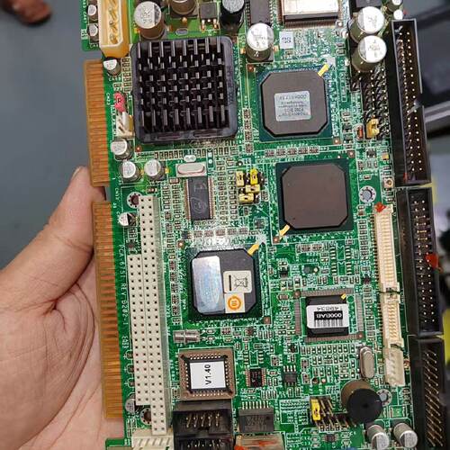 询研华工控主板，型号PCA-6751 REV.B202-1，实